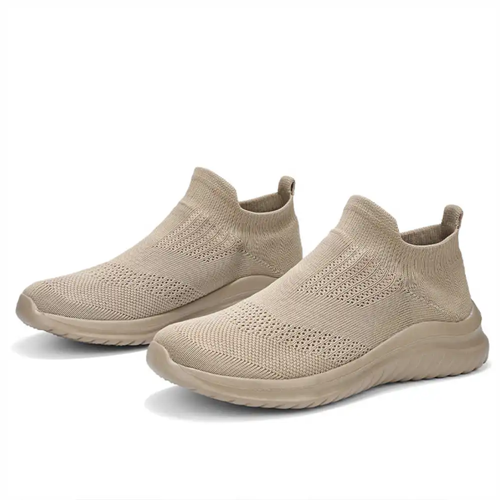 Beige weiche neue Neuheit Tenn – Luxury Lifestyle Travel Bewertung und Preis