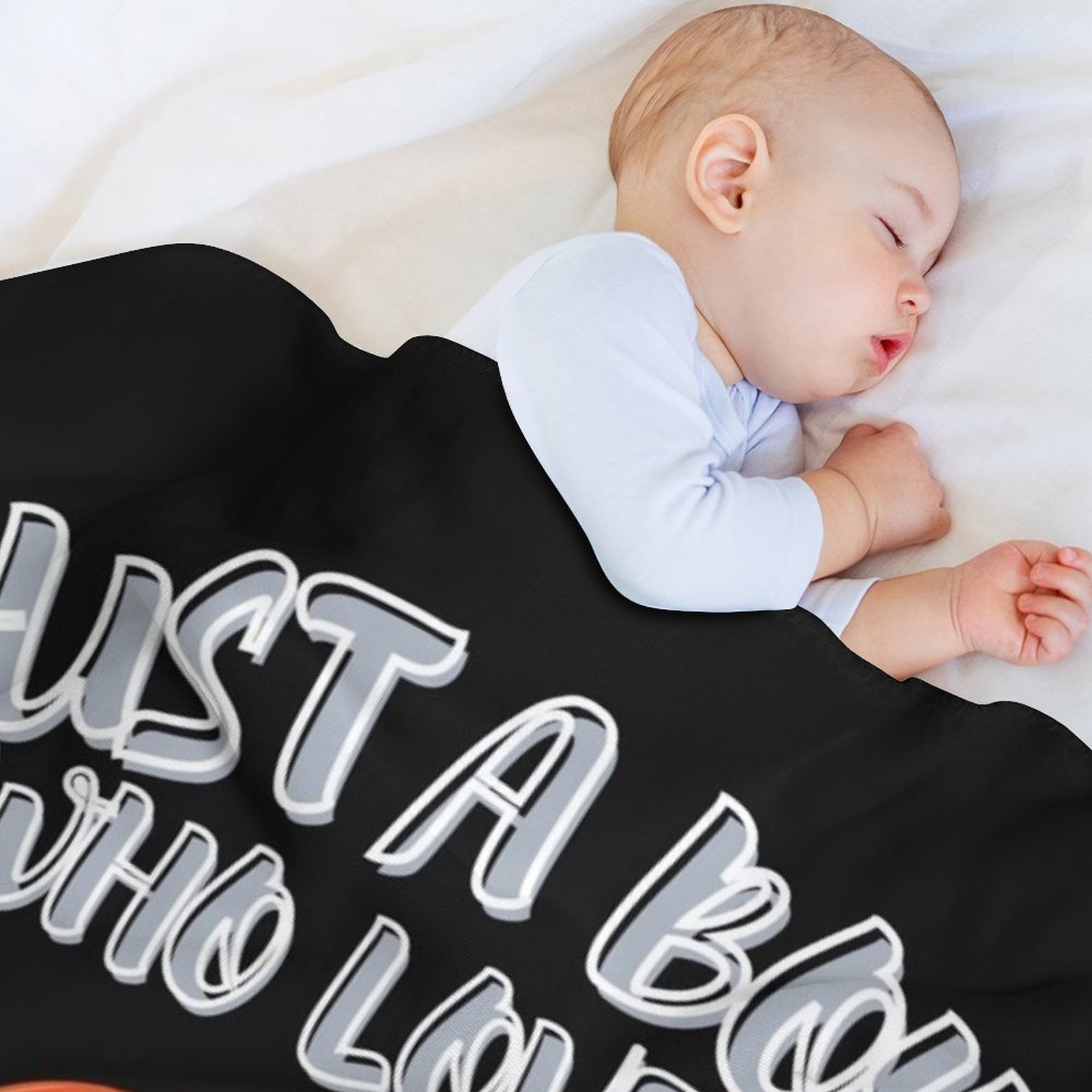 Just a Boy Who Loves Reading B – Luxury Lifestyle Travel Bewertung und Preis